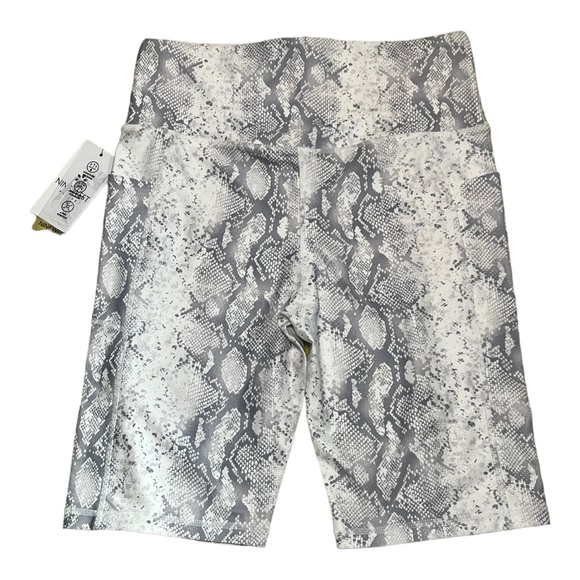 Nine West Snake Print High Waist Athlesiure Biker Yoga Shorts Tights - Picture 2 of 5